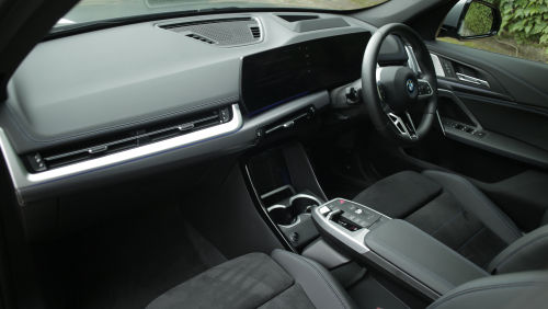 BMW iX1 ELECTRIC ESTATE 150kW eDrive20 M Sport 65kWh 5dr Auto view 5